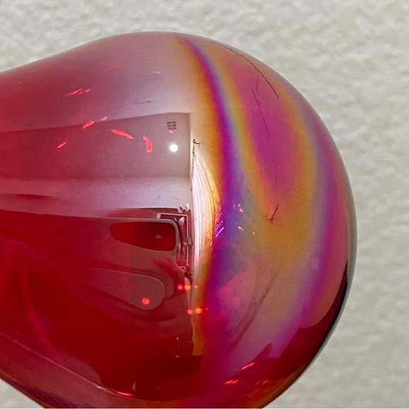 JIM MARVIN Iridescent Deep Red 14-inch Handblown Glass Teardrop Ornament - Picture 5 of 13